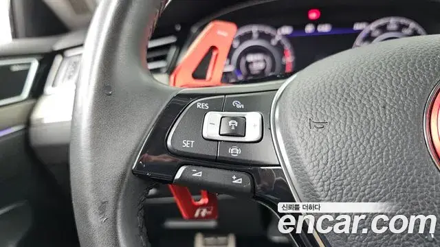 Volkswagen Arteon 2019 — Photo 13/37