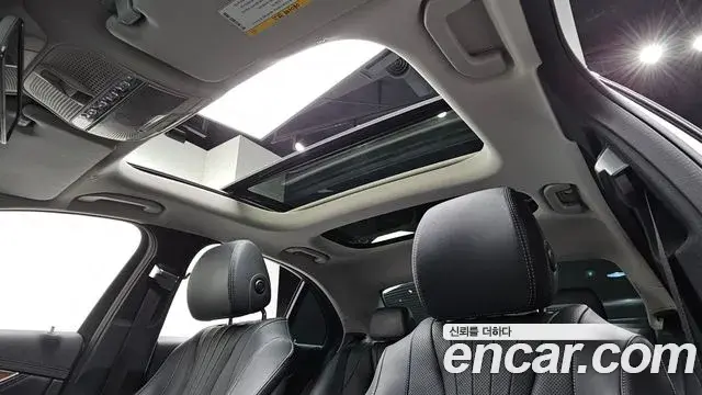Mercedes-Benz E-Class 2019 — Фото 16/20
