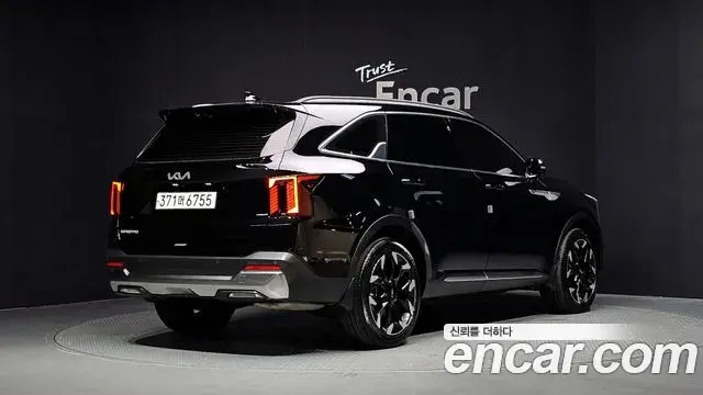 Kia Sorento 2024 — Şəkil 3/31