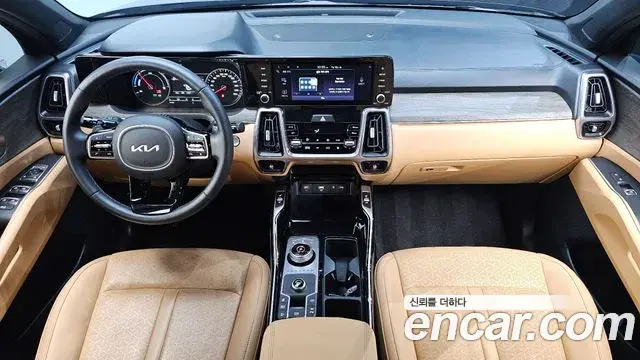 Kia Sorento 2023 — Photo 19/37
