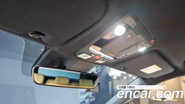 Kia Sorento 2023 — Photo 14/37