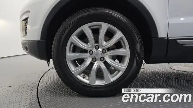 Land Rover Range Rover Evoque 2018 — ფოტო 6/32