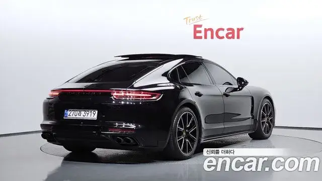 Porsche Panamera 2020 — Şəkil 29/34