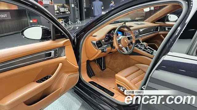 Porsche Panamera 2020 — Şəkil 27/34