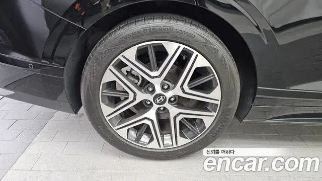 Hyundai Grandeur 2023 — Фото 4/20