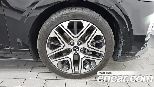 Hyundai Grandeur Hybrid 2023 — Photo 18/35