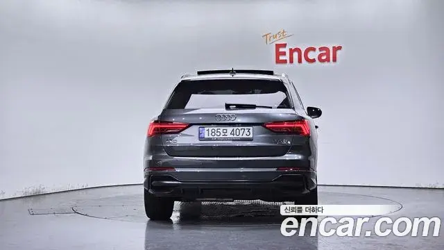 Audi Q3 2022 — Фото 4/20