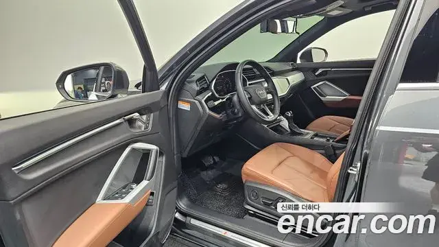 Audi Q3 2022 — Фото 10/20