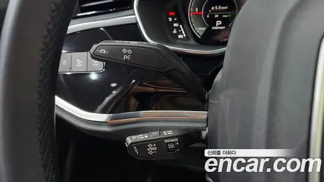 Audi Q3 2022 — Фото 17/20