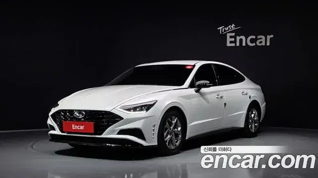 Hyundai Sonata Hybrid 2021 — ფოტო 5/20