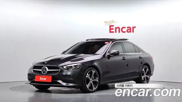 Mercedes-Benz C-Class 2023 — Фото 1/20