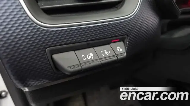 Renault Samsung XM3 2022 — ფოტო 1/30
