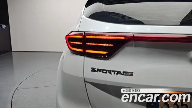 Kia Sportage The Bold 2020 — Şəkil 11/31