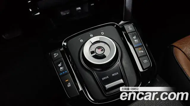 Kia Seltos 2022 — Фото 9/20