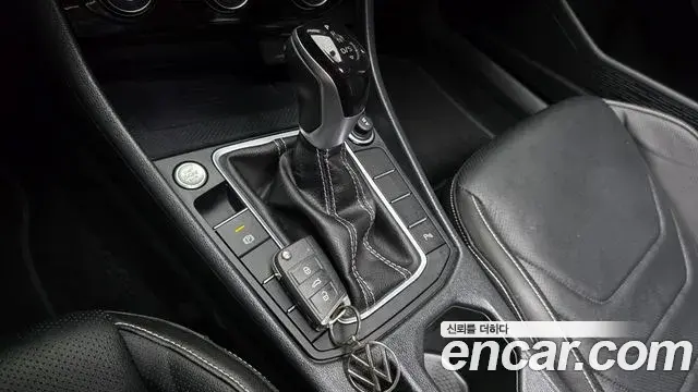 Volkswagen Jetta 2023 — Photo 14/20