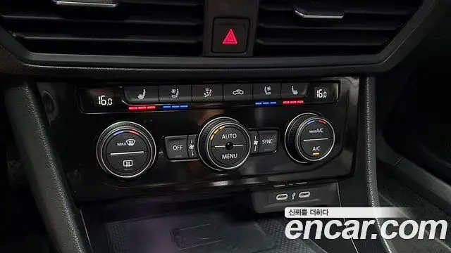 Volkswagen Jetta 2023 — Photo 6/20