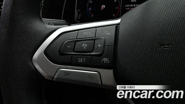 Volkswagen Jetta 2023 — Photo 8/20
