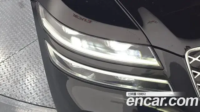 Genesis G80 2020 — ფოტო 7/30