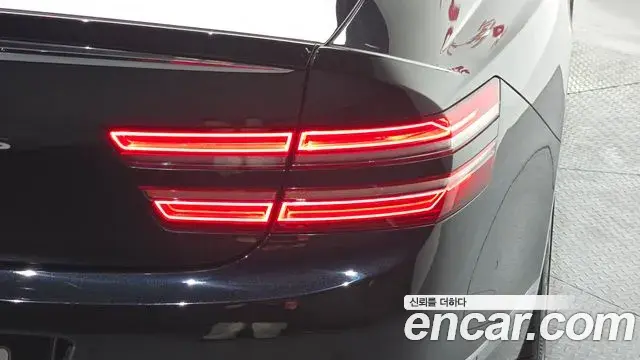 Genesis G80 2020 — ფოტო 2/30