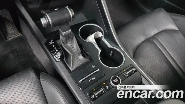 Kia K5 2021 — Photo 3/20