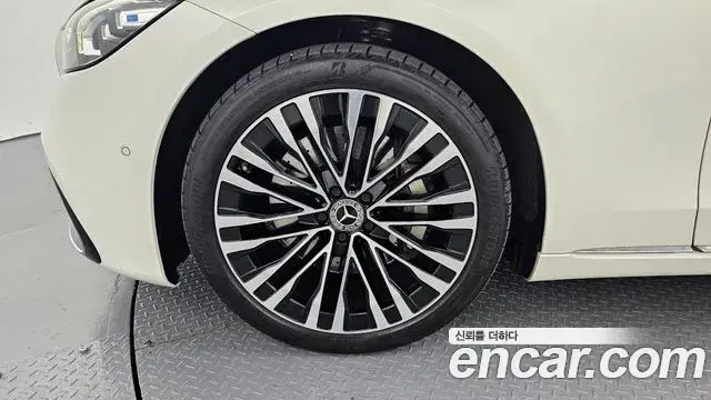 Mercedes-Benz S-Class 2023 — ფოტო 12/20