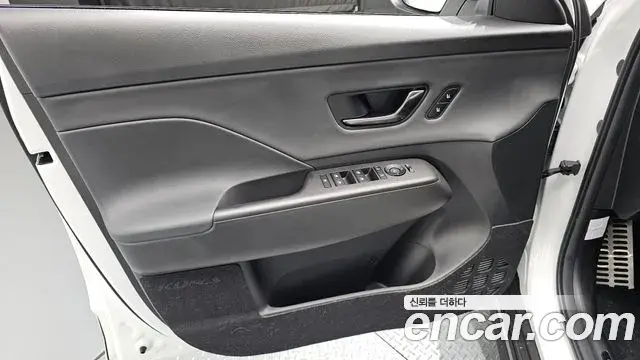 Hyundai Kona Hybrid 2024 — ფოტო 20/34