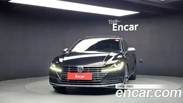 Volkswagen Arteon 2019 — Photo 9/20