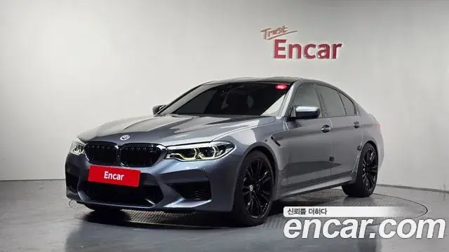 BMW M5 2019 — ფოტო 25/34