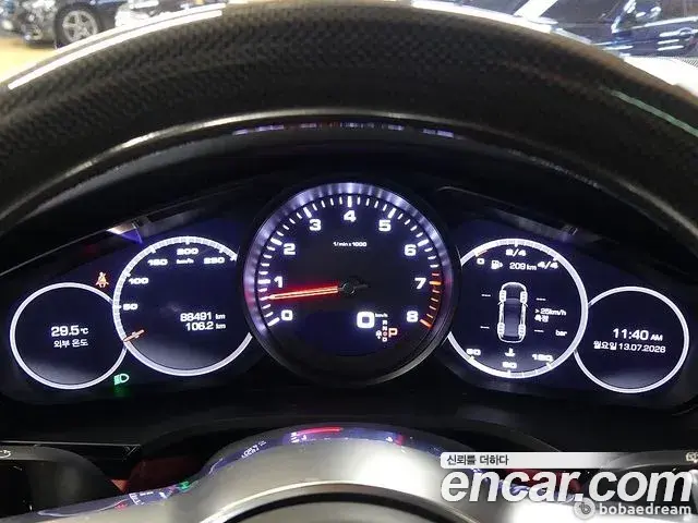 Porsche Cayenne 2019 — Şəkil 12/20