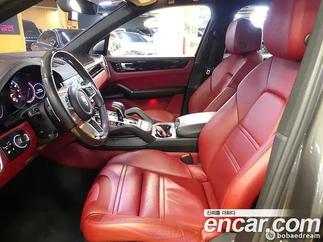 Porsche Cayenne 2019 — Şəkil 16/20