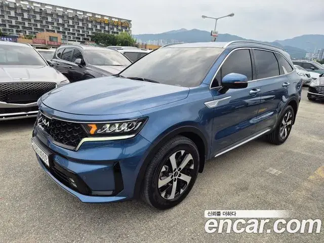 Kia Sorento 2023 — ფოტო 13/20