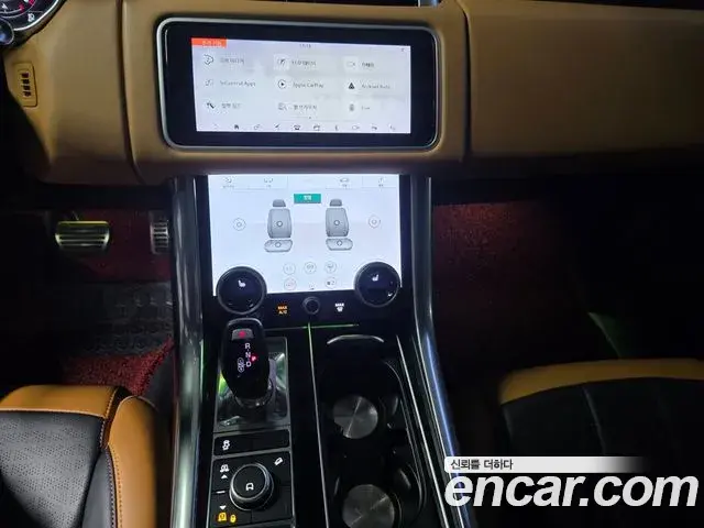 Land Rover Range Rover Sport 2018 — ფოტო 18/20