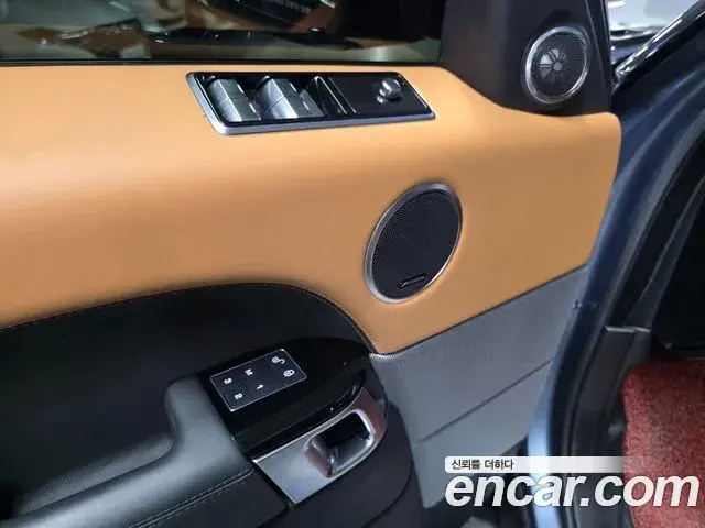 Land Rover Range Rover Sport 2018 — ფოტო 1/20