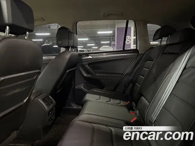 Volkswagen Tiguan 2020 — Şəkil 19/20