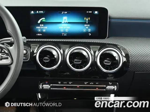 Mercedes-Benz A-Class 2019 — ფოტო 11/20