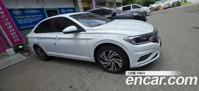 Volkswagen Jetta 2020 — Photo 7/7