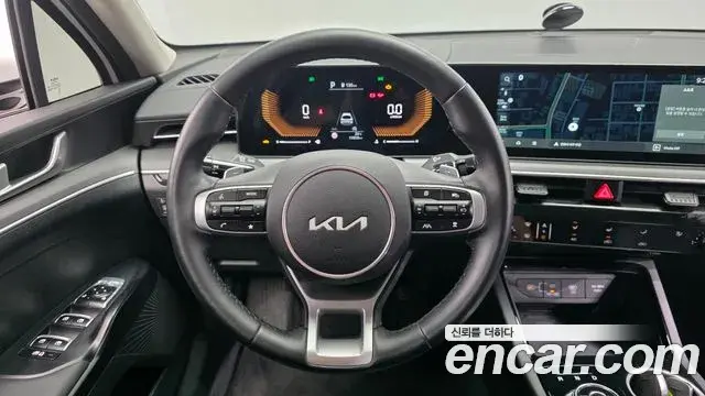 Kia K5 2025 — Photo 15/31
