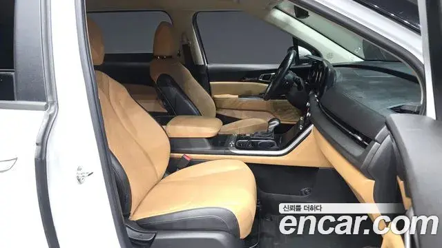 Kia Carnival 2022 — Şəkil 16/20