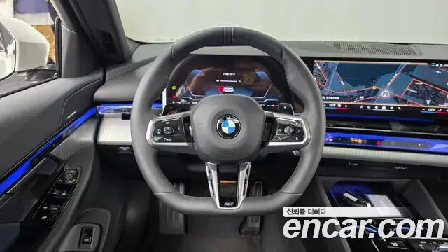 BMW 5 Series 2025 — Фото 13/20