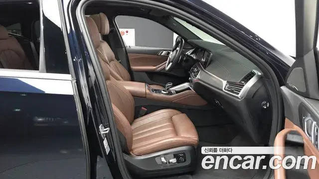 BMW X6 2020 — ფოტო 14/20