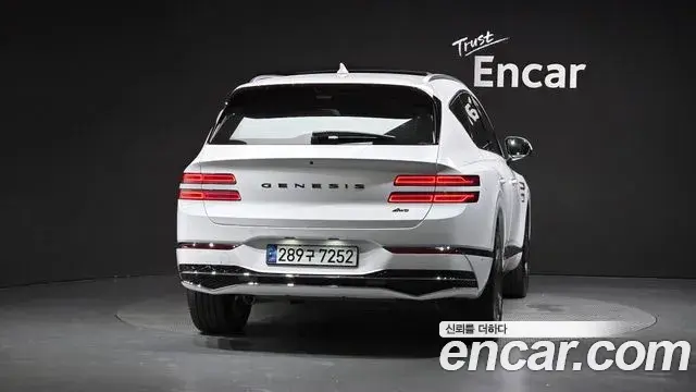 Genesis GV80 2025 — ფოტო 14/33