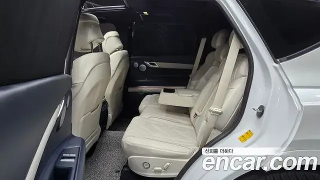 Genesis GV80 2025 — ფოტო 26/33