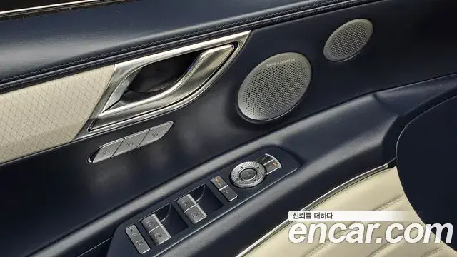 Genesis GV80 2025 — ფოტო 25/33