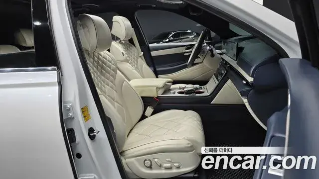 Genesis GV80 2025 — ფოტო 16/33
