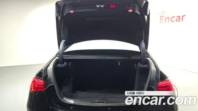 Mercedes-Benz S-Class 2022 — ფოტო 17/20
