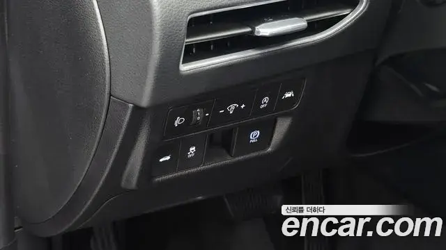 Hyundai Sonata Hybrid 2022 — Şəkil 29/30