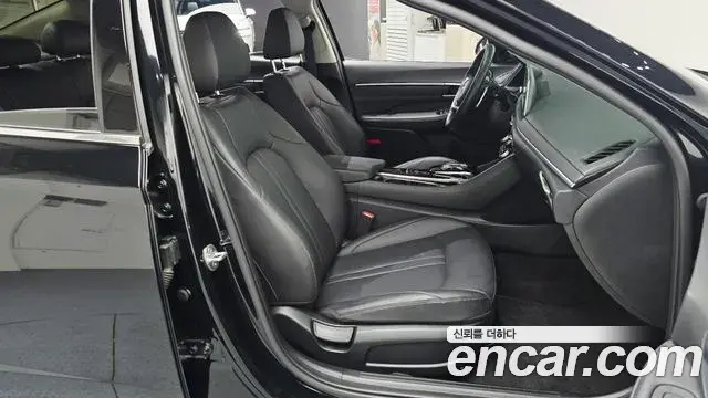 Hyundai Sonata Hybrid 2022 — Şəkil 8/30