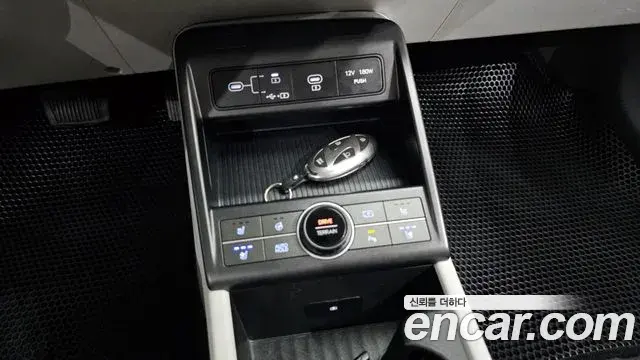 Hyundai Kona Hybrid 2024 — ფოტო 27/30