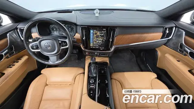 Volvo S90 2018 — Photo 1/20