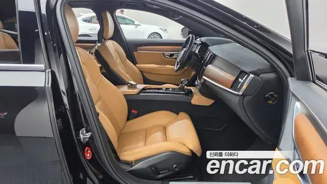 Volvo S90 2018 — Photo 13/20